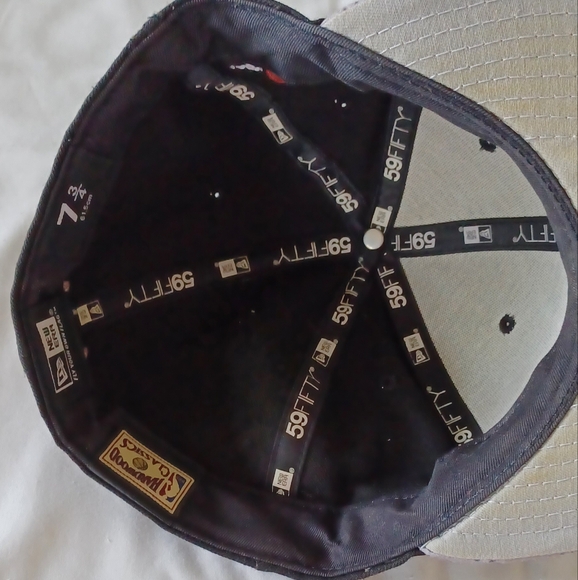 New Era Chicago Black & Red Cap 59 Fifty - Picture 4 of 5